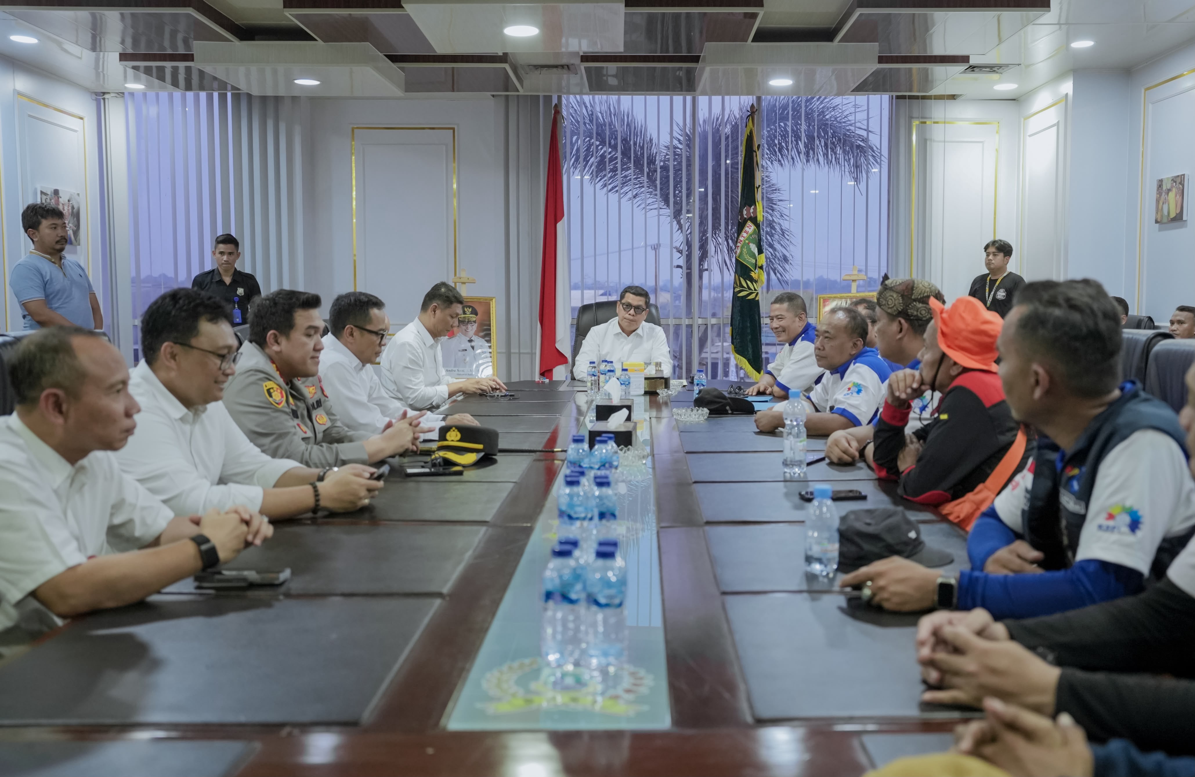 Ketua DPRD Banten Terima Audiensi DPW FSPMI Provinsi Banten