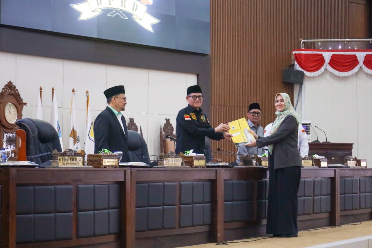 9 Fraksi DPRD Banten Sampaikan Pandangan Umum Raperda APBD 2027